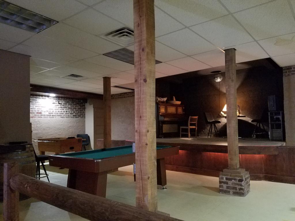 Dakota Spur Hotel Lead Luaran gambar